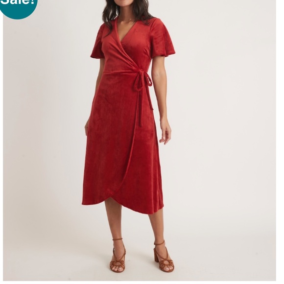 Marine Layer Red Velvet wrap dress, size M - Picture 9 of 10